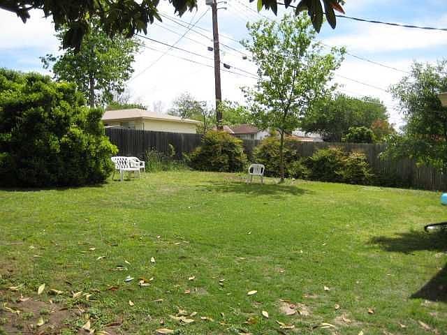 2nd image of 7303 Marywood Cir