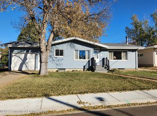 241 Benton St, Dickinson, ND 58601