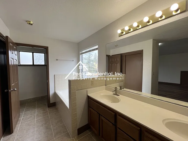 5205 Efthemia Way — Photo 23