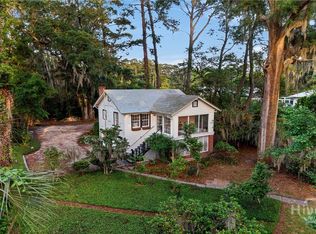 289 Center Drive, Savannah, GA 31406