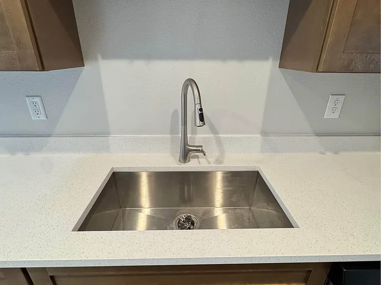 600 W Hickory St #6 — Photo 12