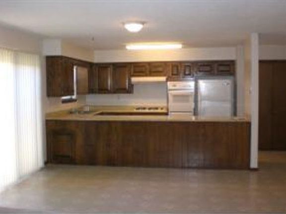 4th image of 2905 Palo Verde Dr NE APT A