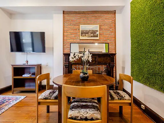 4th image of 1707 21st St NW APT 2