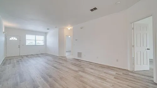 5612 Rose Garden Rd #204 Photo 1