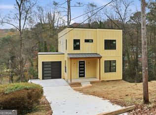 2918 Level Ridge Rd, Atlanta, GA 30354