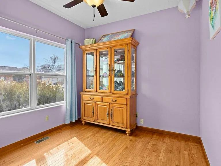 2621 Lake Lucerne Dr — Photo 21