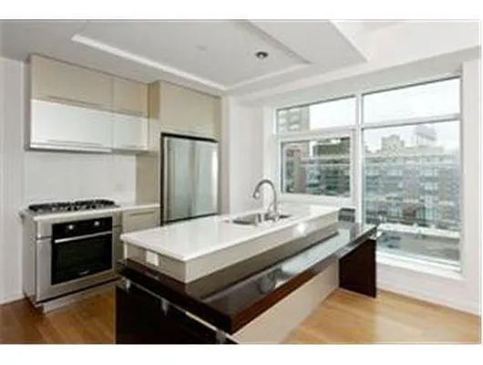 Rented by Douglas Elliman | media 15