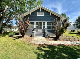 1406 Quarry Rd, Sylacauga, AL 35151