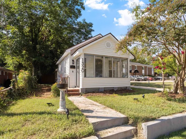 1320 Oakwood Ave, Raleigh, NC 27610