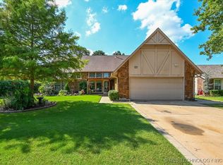 1612 E Reno St, Broken Arrow, OK 74012