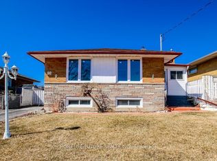 90 Mountland Dr, Toronto, ON M1G 2P1