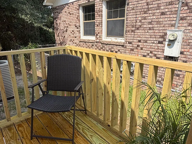 709 Myrtle St — Photo 10