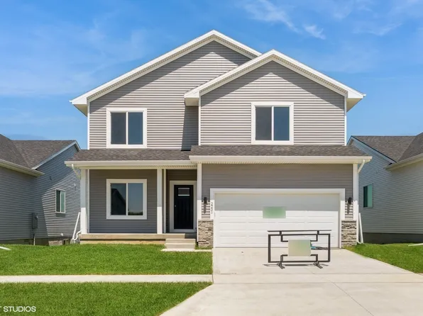 2231 Chan Dr, Adel, IA 50003