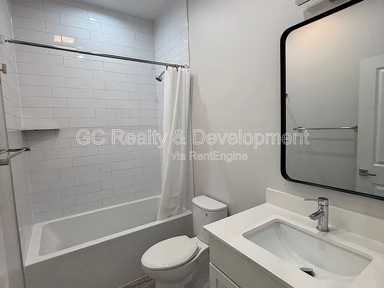 5071 N Northwest Hwy #203 — Photo 5
