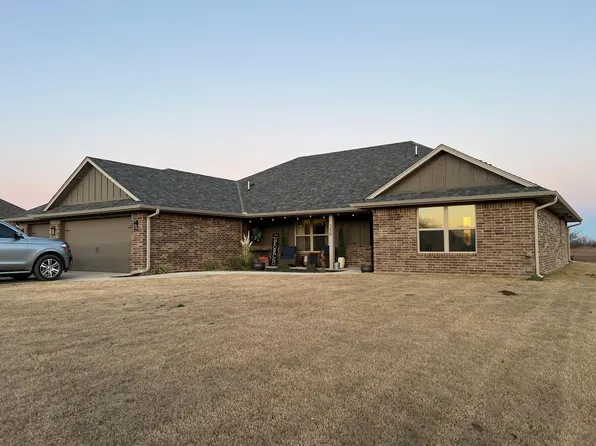 358 SE 120th St, Lawton, OK