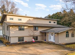 2850 Kennely Rd, Saginaw, MI 48609