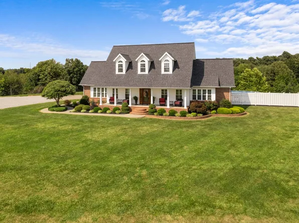 1370 Silver Beach Rd, Hartford, KY 42347