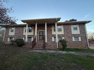 1224 King Arthur Rd, Chattanooga, TN 37421