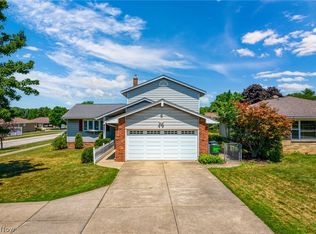 6343 Ridgebury Blvd, Mayfield Heights, OH 44124