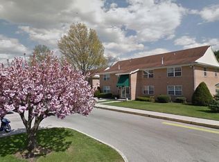 220 N 5th St, McSherrystown, PA 17344