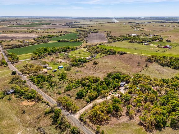 2nd image of County Road 124