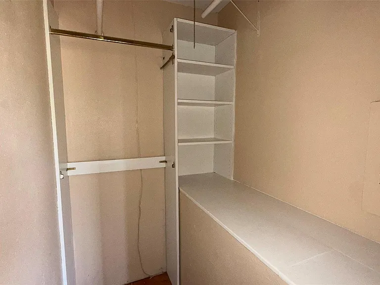 811 Colquitt St #10 — Photo 5