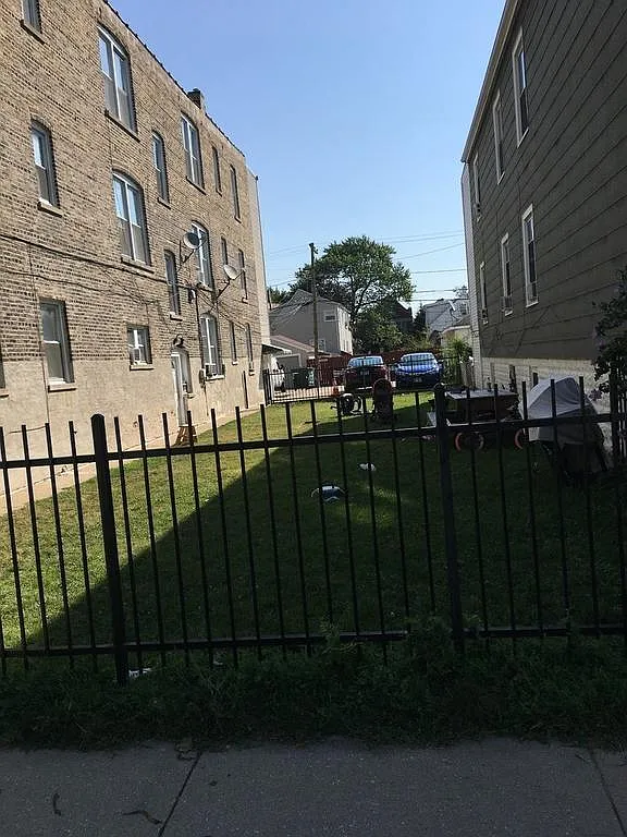 2 bed, 750 sqft, $1,245 — Photo 4