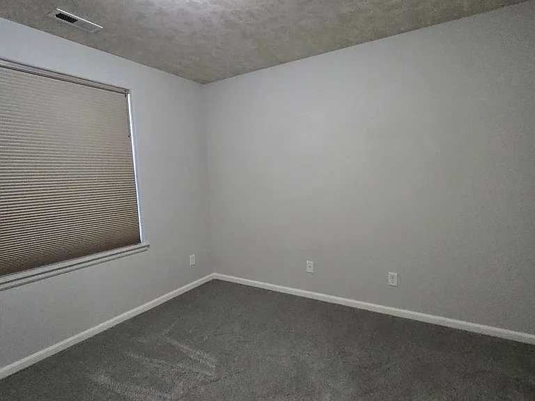 3807 Ryunkin St SE — Photo 11