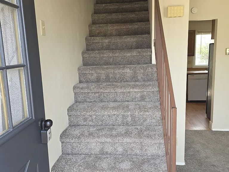 2022 Kennedy Ave — Photo 10