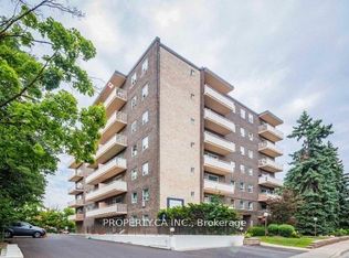 67 Richmond St #608, Richmond Hill, ON L4C 3Y3