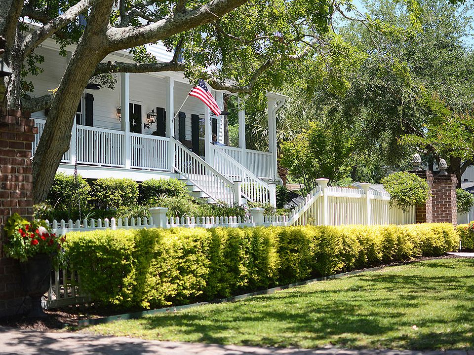 948 Pitt St, Mount Pleasant, SC 29464 Zillow