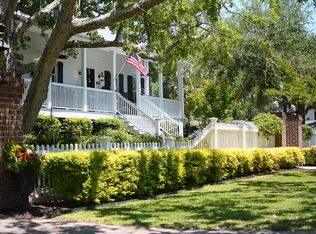 948 Pitt St, Mount Pleasant, SC 29464