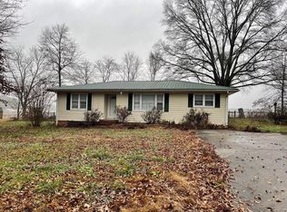 242 Hazel Ln, Dalton, GA 30721