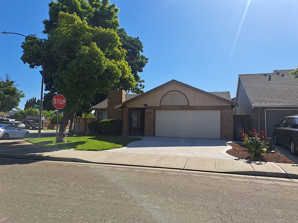 1st image of 2680 Bonifacio Dr