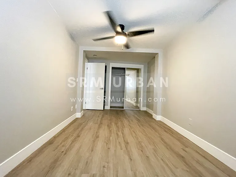 4318 Meade Ave #13 — Photo 10