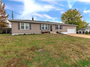 7 Anthony Ct, Arnold, MO 63010