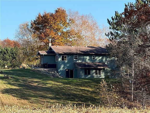 3rd image of N3005 Long Lake Road