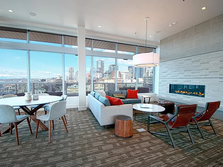 waterfront_amenity_clubhouse _026