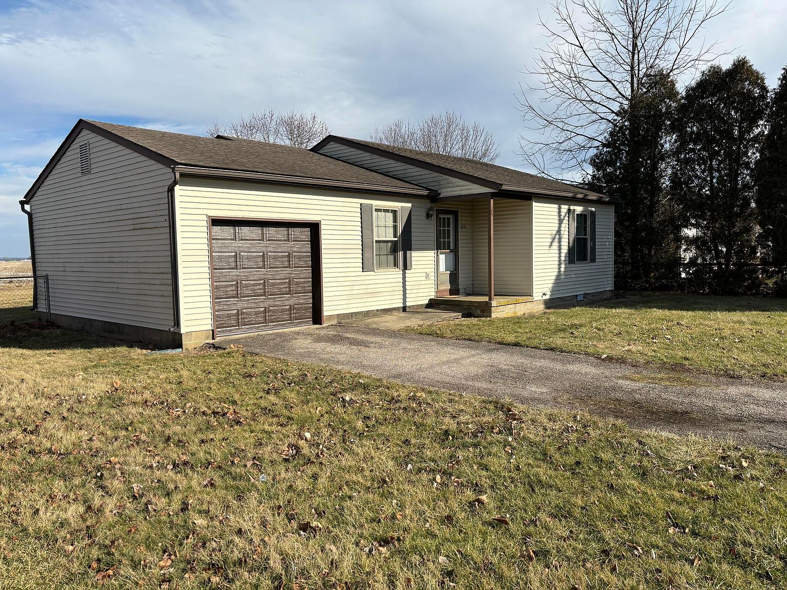 678 S Water St, Williamsport, OH 43164 Zillow