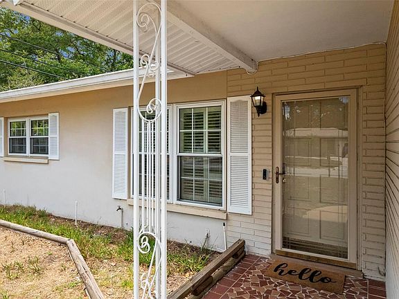 2nd image of 2038 Timber Ln