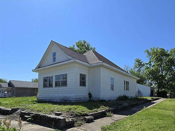 5th image of 2101 Buckeye St