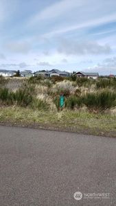 452 W Wind Street SW, Ocean Shores, WA, 98569