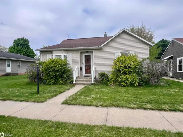 109 Fischer Ave, Iowa Falls, IA 50126