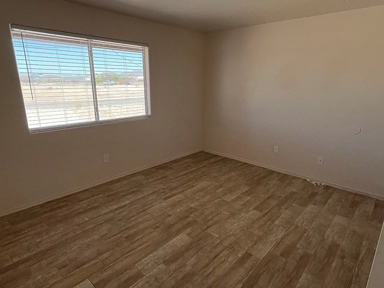 10095 W Tampico Ln #B — Photo 2