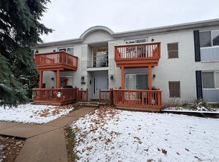 1726 Fort St #10, Trenton, MI 48183