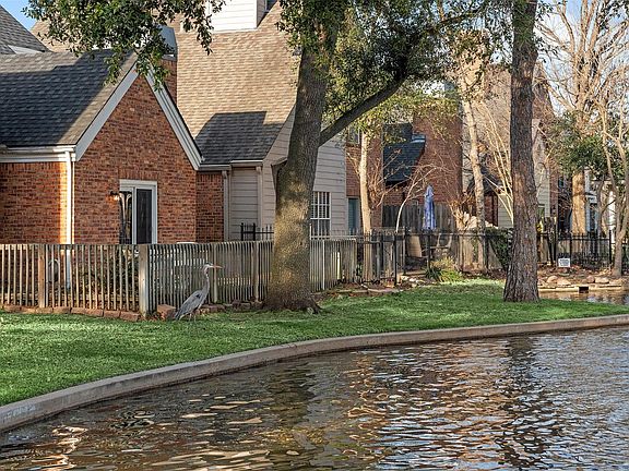 5th image of 7671 Ameswood Rd