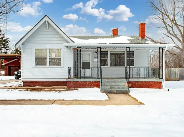 9735 Winner Rd, Independence, MO 64052