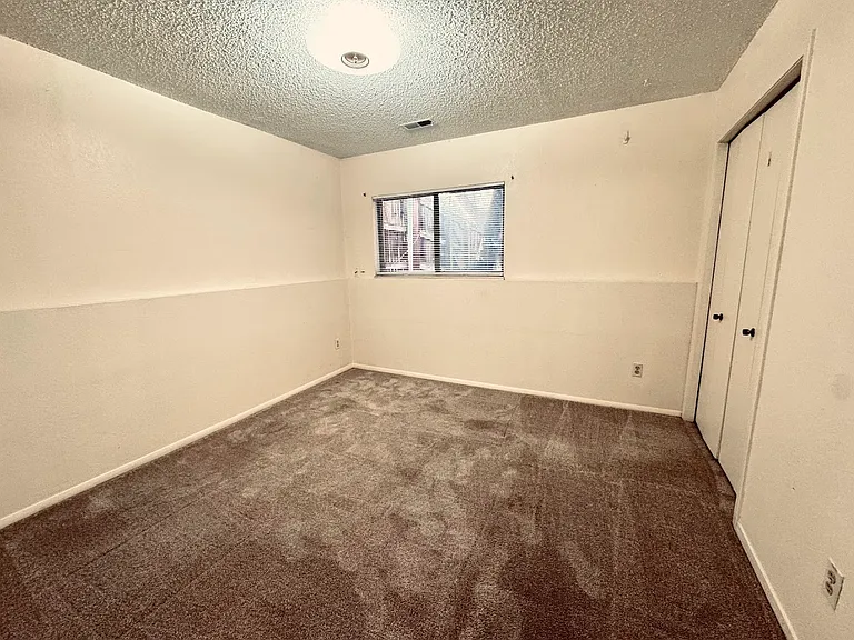 5465 White Pl — Photo 12