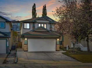 338 NE Panamount Dr NW, Calgary, AB T3K 5M1