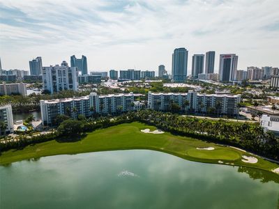 300 Diplomat Pkwy APT 518, Hallandale Beach, FL, 33009